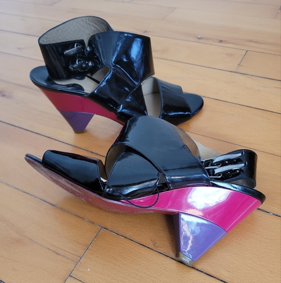 Chloé Black and Pink Wedge Sandals - Picture 4 of 8